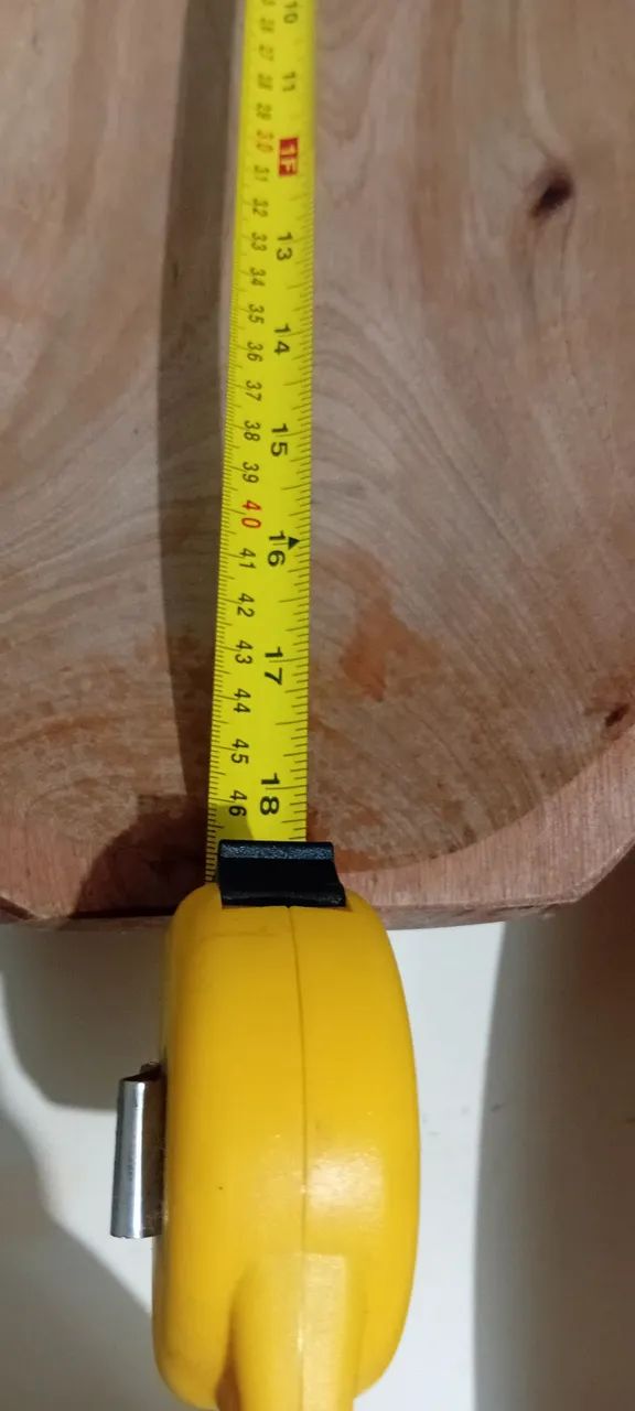 Centro  de mesa de madeira maciça rústico. - Foto 5