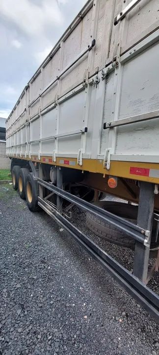 Carreta guerra 2012 comprimento 13.5 graneleiro top acima da média. - Foto 2