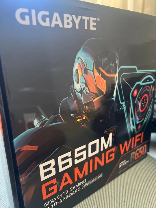 Placa-Mãe Gigabyte B650m plus Gaming Wifi - Foto 2