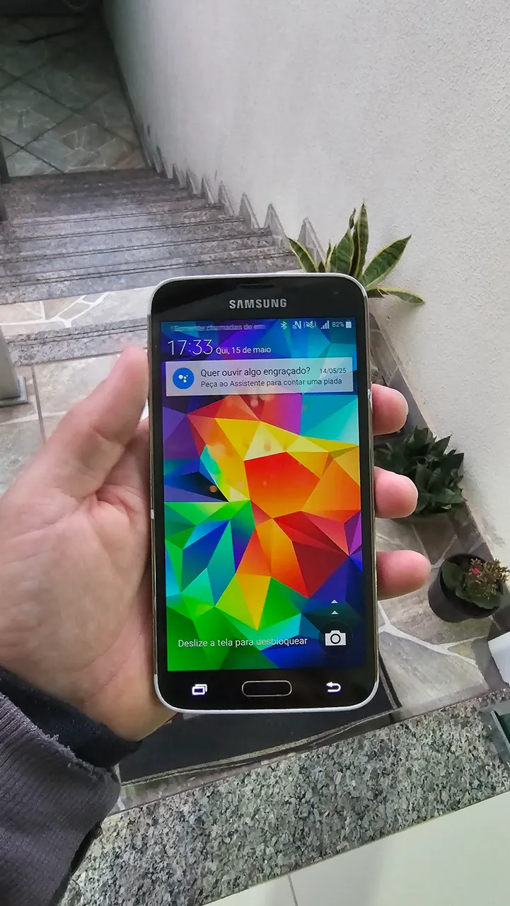 Samsung s5 em perfeito estado.