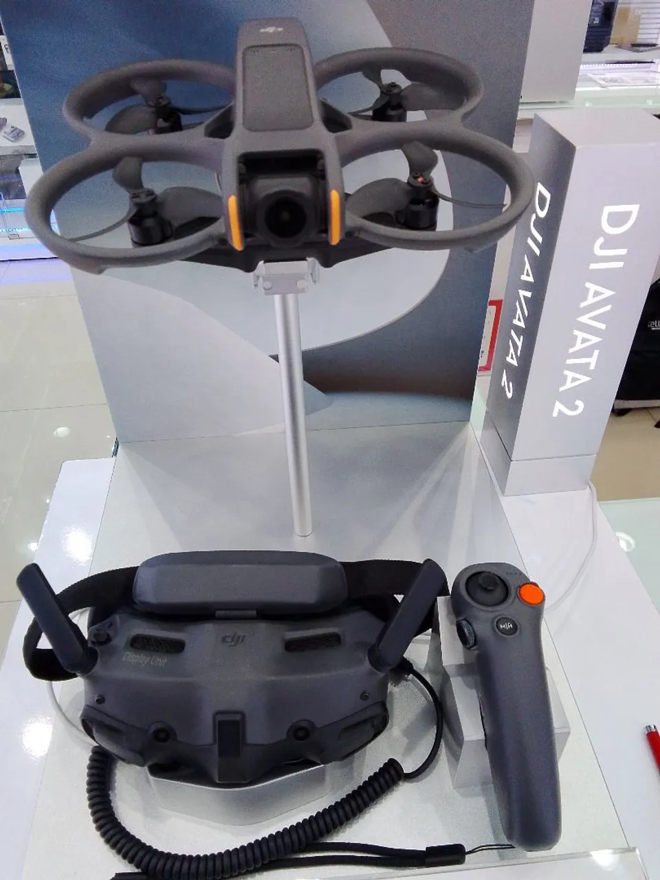 Drone DJI Avata 2 Combo Fly More 3 baterias