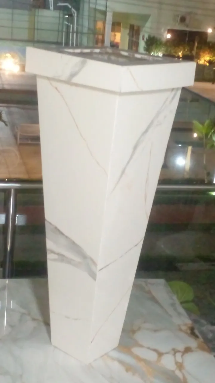 Vaso de pocelanato de pantq