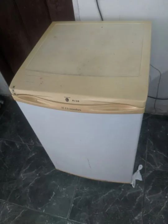 Frigobar Electrolux - Foto 5