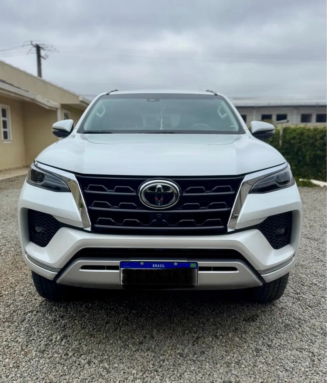 Toyota Hilux SW4 SRX 4x4 2023 - Foto 4