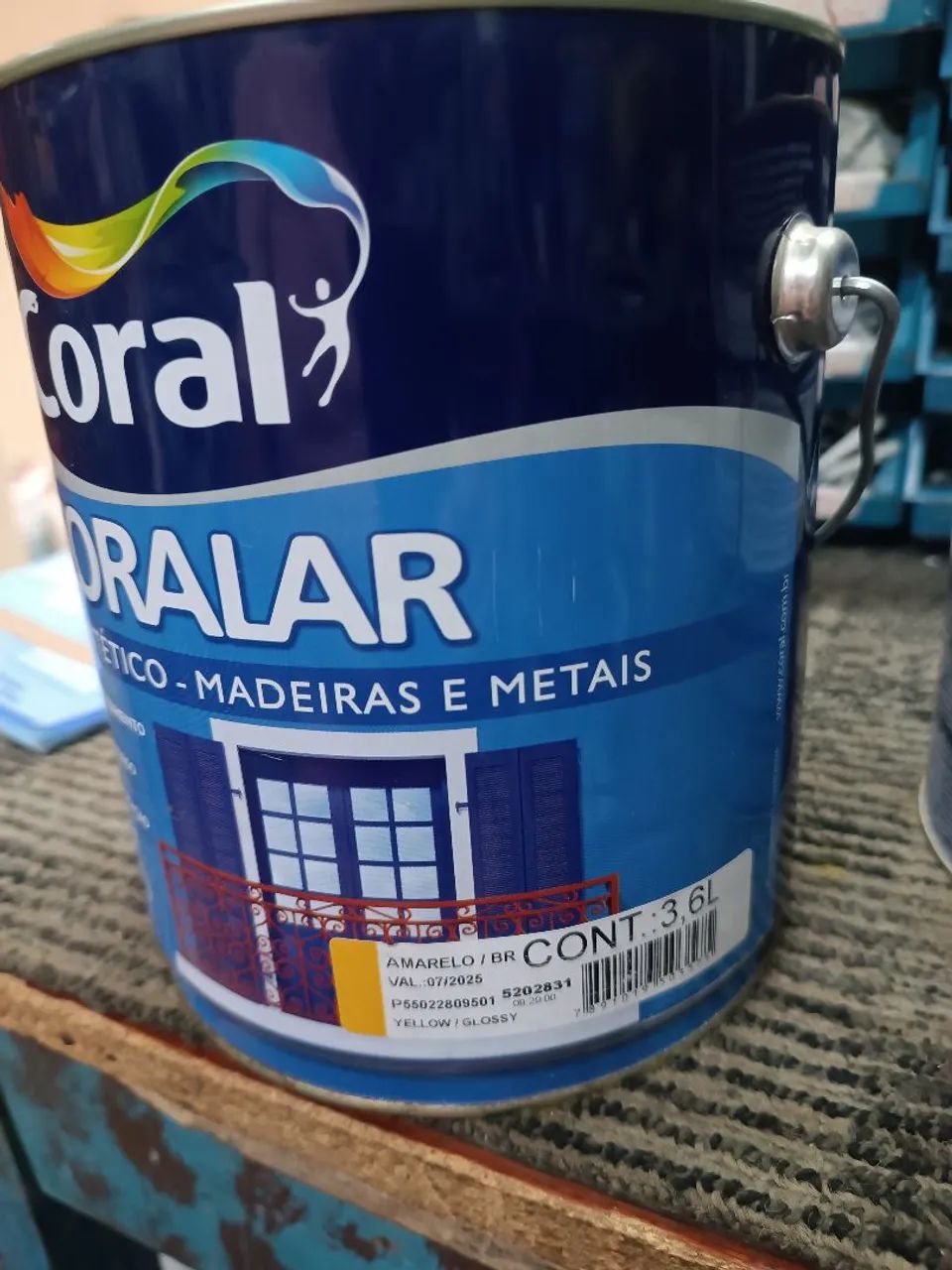 Tinta esmalte Coral Coralar 3,6 litros. - Foto 4