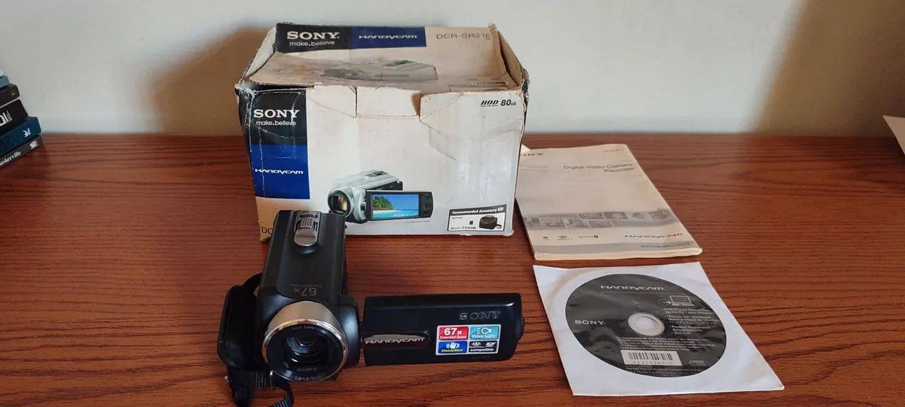 Filmadora Sony Handycam DCR-SR21 