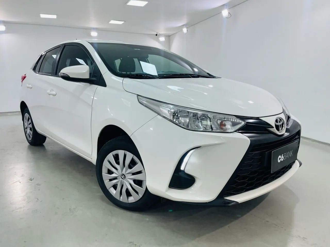 Toyota Yaris 2023 1.5 xl live cvt