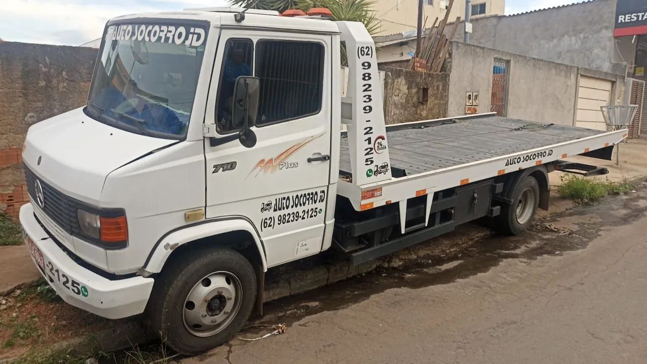 Caminhão de guincho  - Foto 3