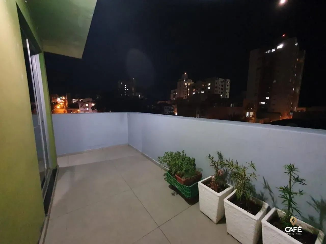 Cobertura Central semimobiliada - R$ 325.000 - Foto 4