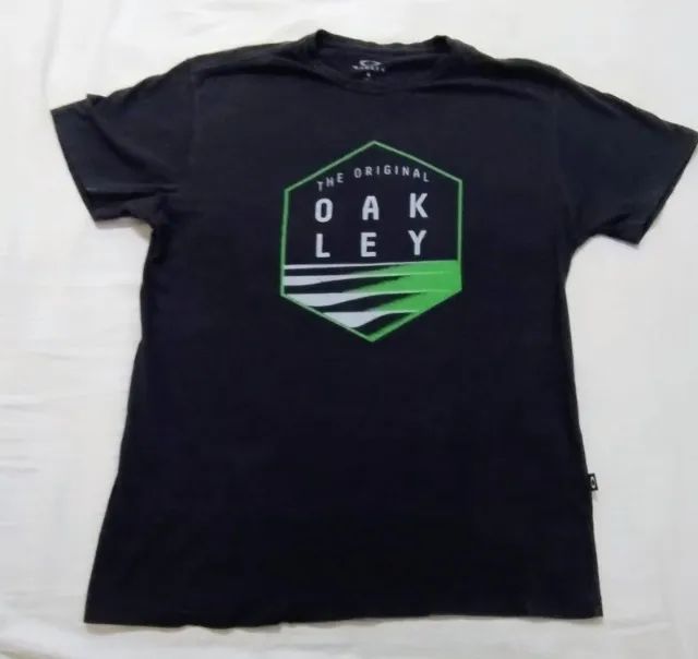 Camiseta Oakley | Tamanho G | Preta