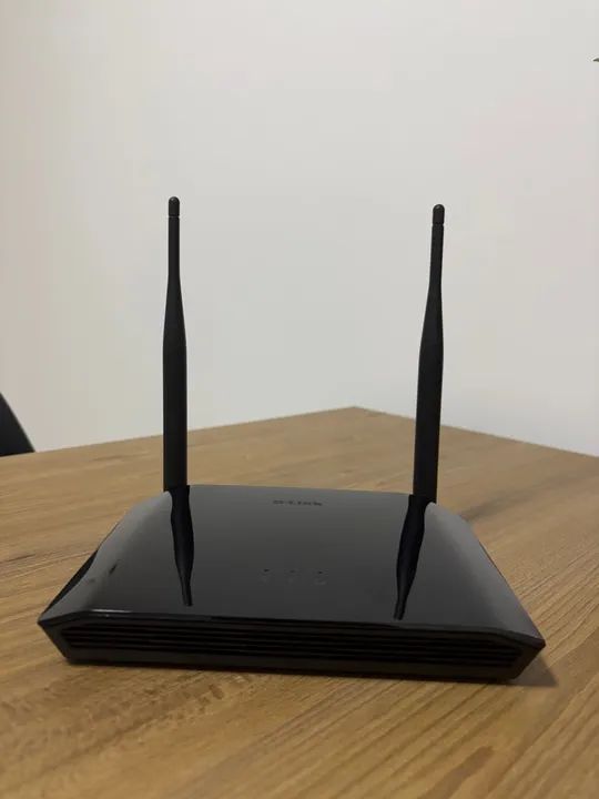 Roteador WiFi DLink - Model DIR 615