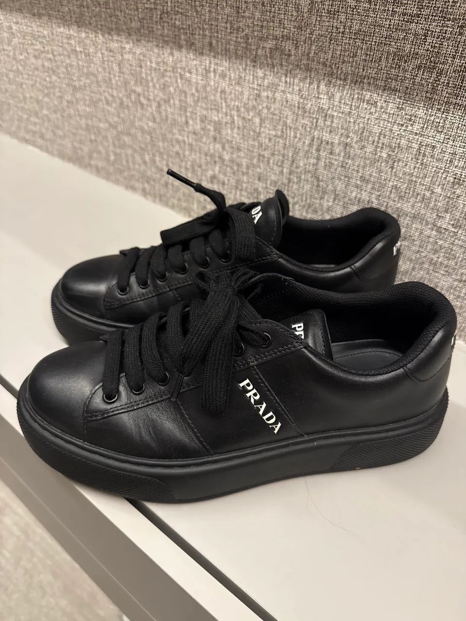 Tênis Prada Original - Tamanho 40