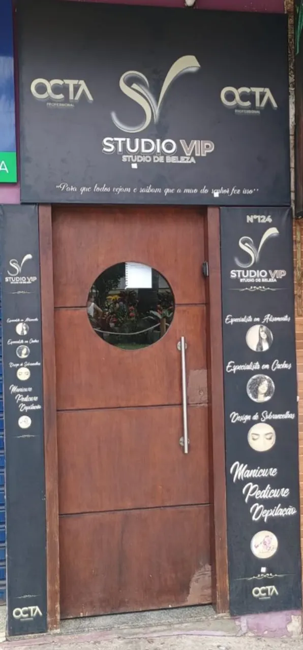 Alugo salas pra profissionais área de Estética e Beleza.