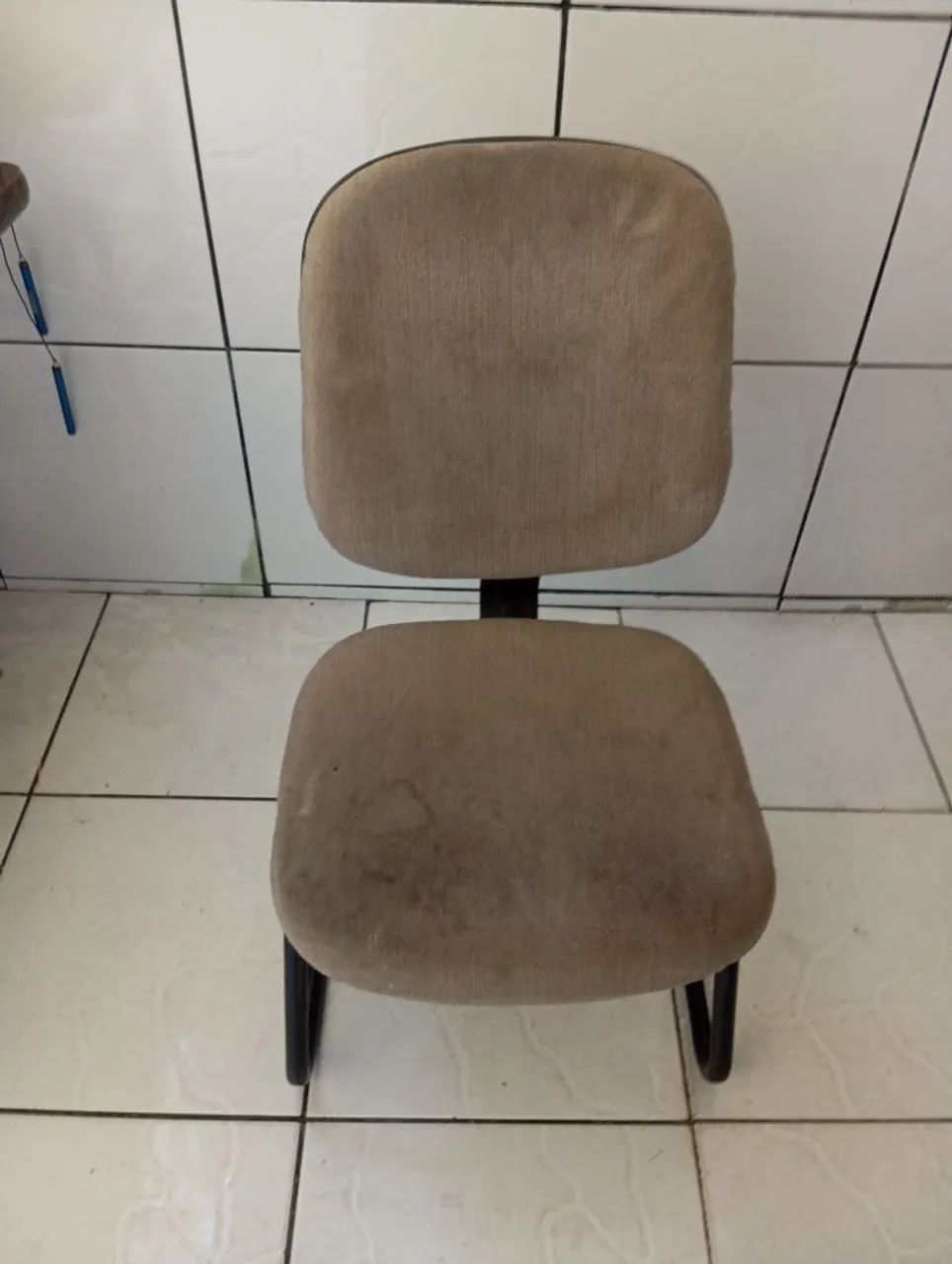 Cadeira Estofada Marrom