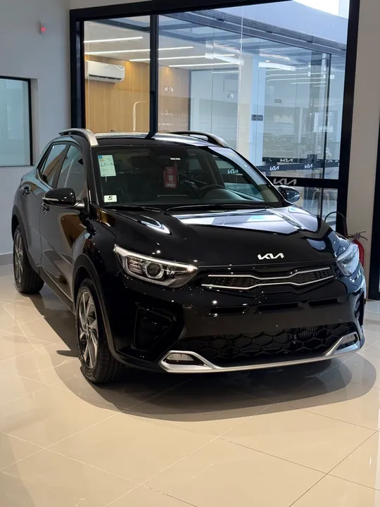 Kia/ Stonic 1.0 Turbo Híbrido 2024/2025 Preto Aurora - Pronta Entrega Kia V12 Motors