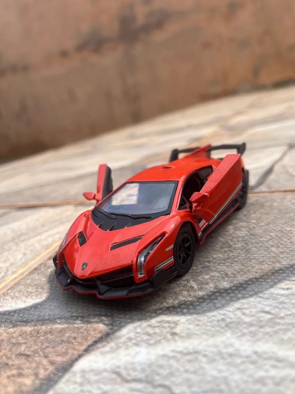 Miniatura Lamborghini Veneno