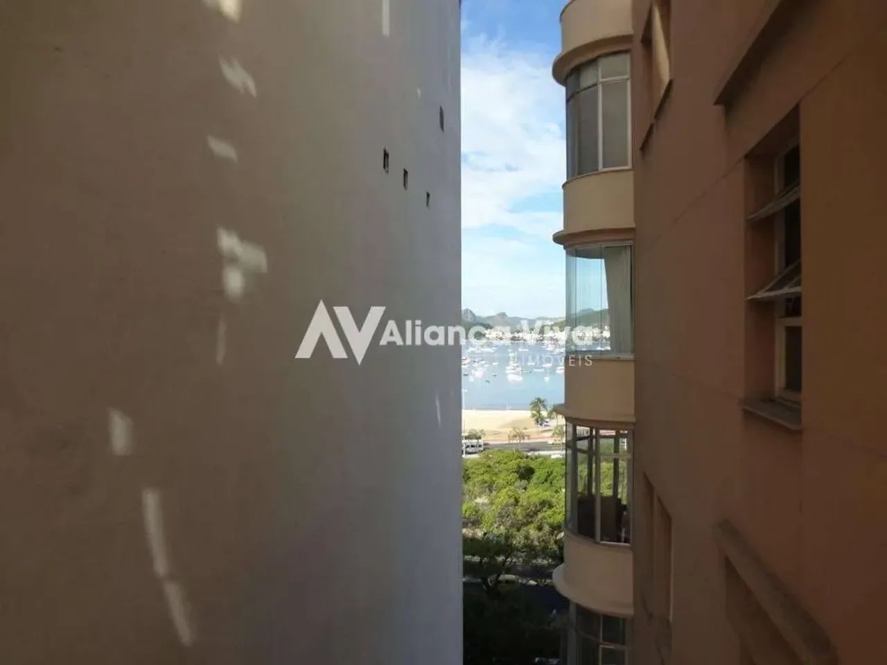 Botafogo | Apartamento 3 quartos, sendo 1 suite
