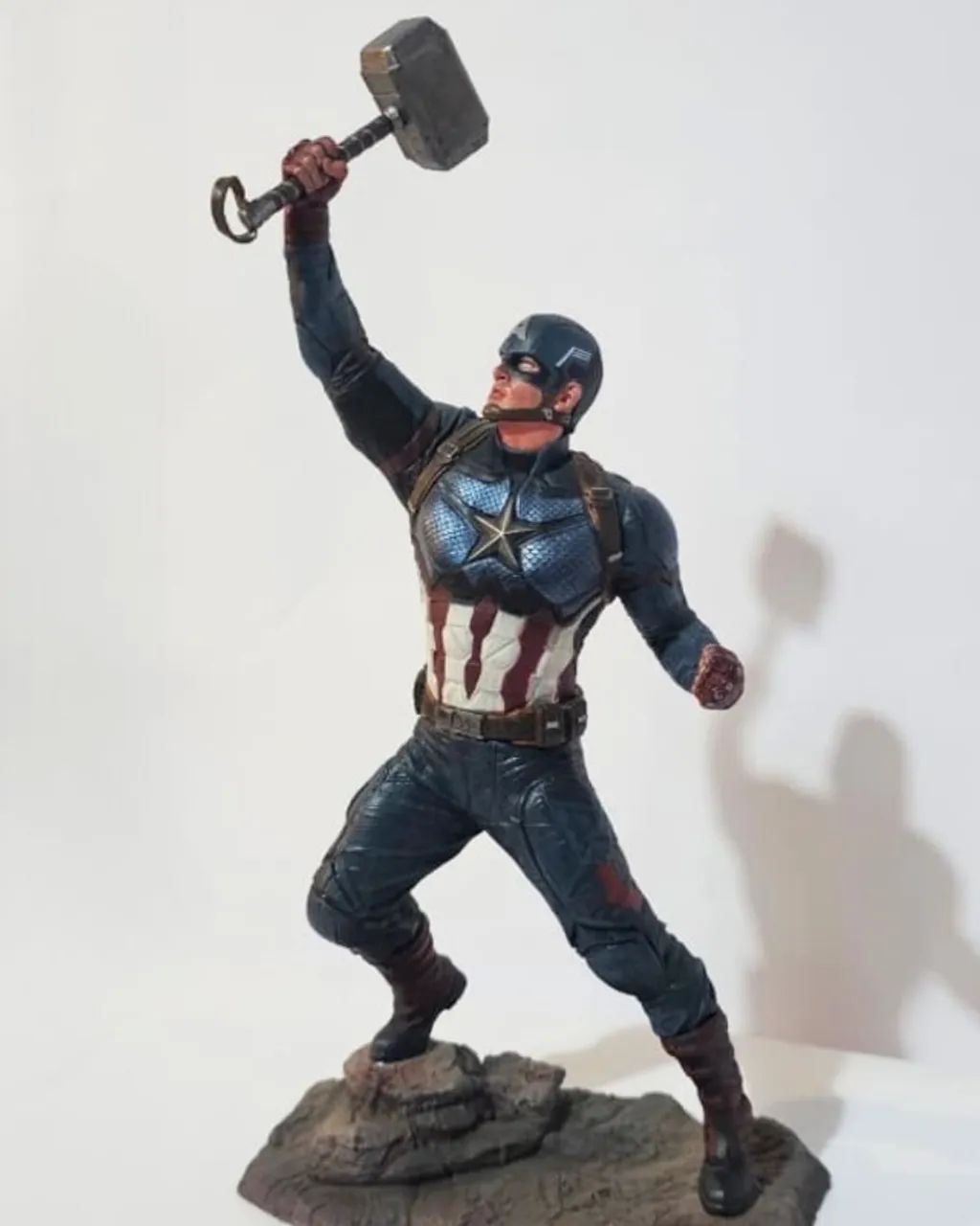 Capitão América Marvel Gallery Avengers Endgame  - Foto 3