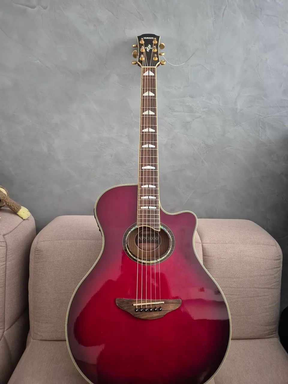 Violão Yamaha apx- 1000