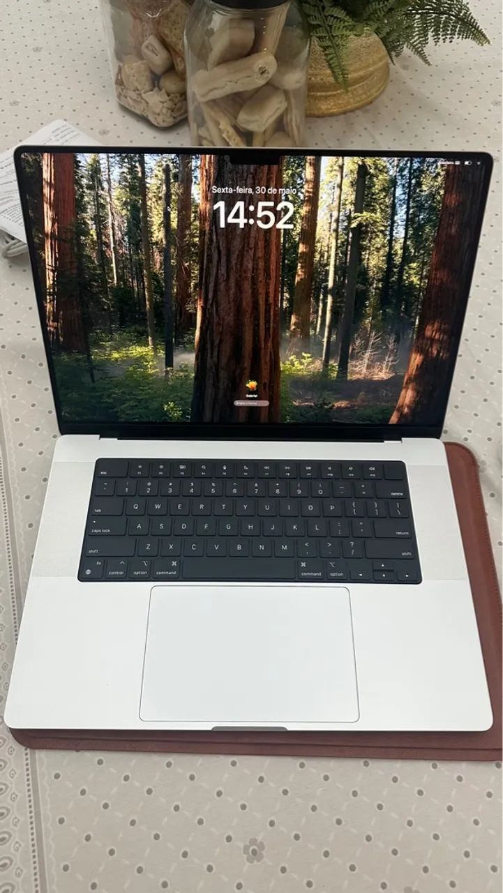 Macbook Pro 16 polegadas M3 Pro - 18GB - 512SSD