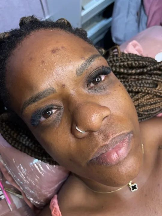 Extensões de cílios impecável!  - Foto 2