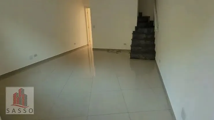 Alugo sobrado na Vila Matilde.
