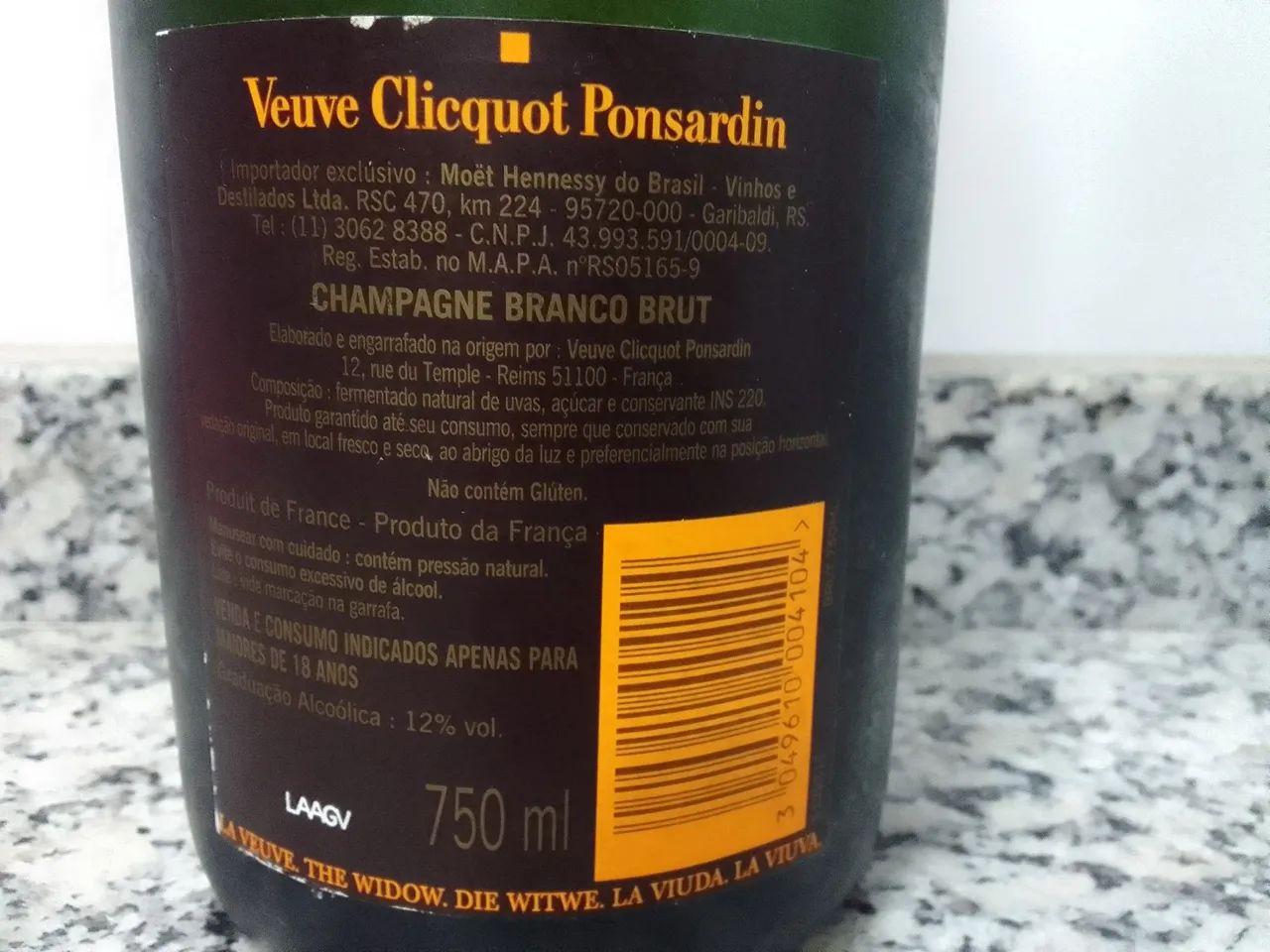 Veuve Clicquot Brut - Champagne Gelado.  - Foto 4