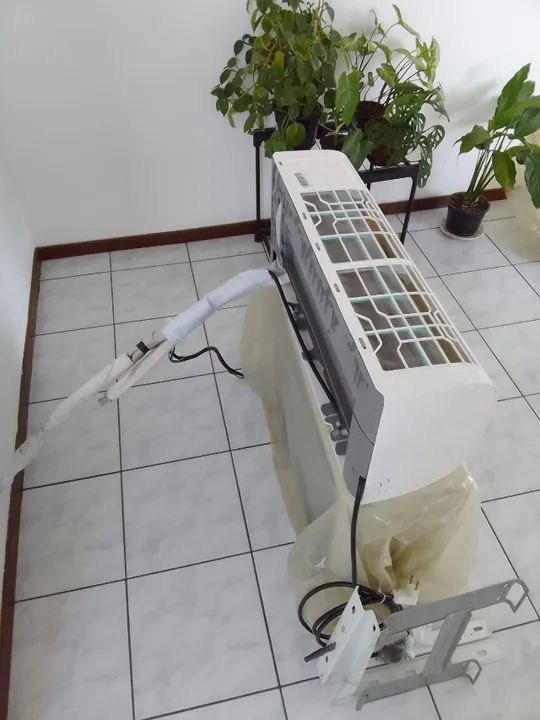 Ar Condicionado COMFEE 9.000 BTUs - Usado e Higienizado - Foto 4