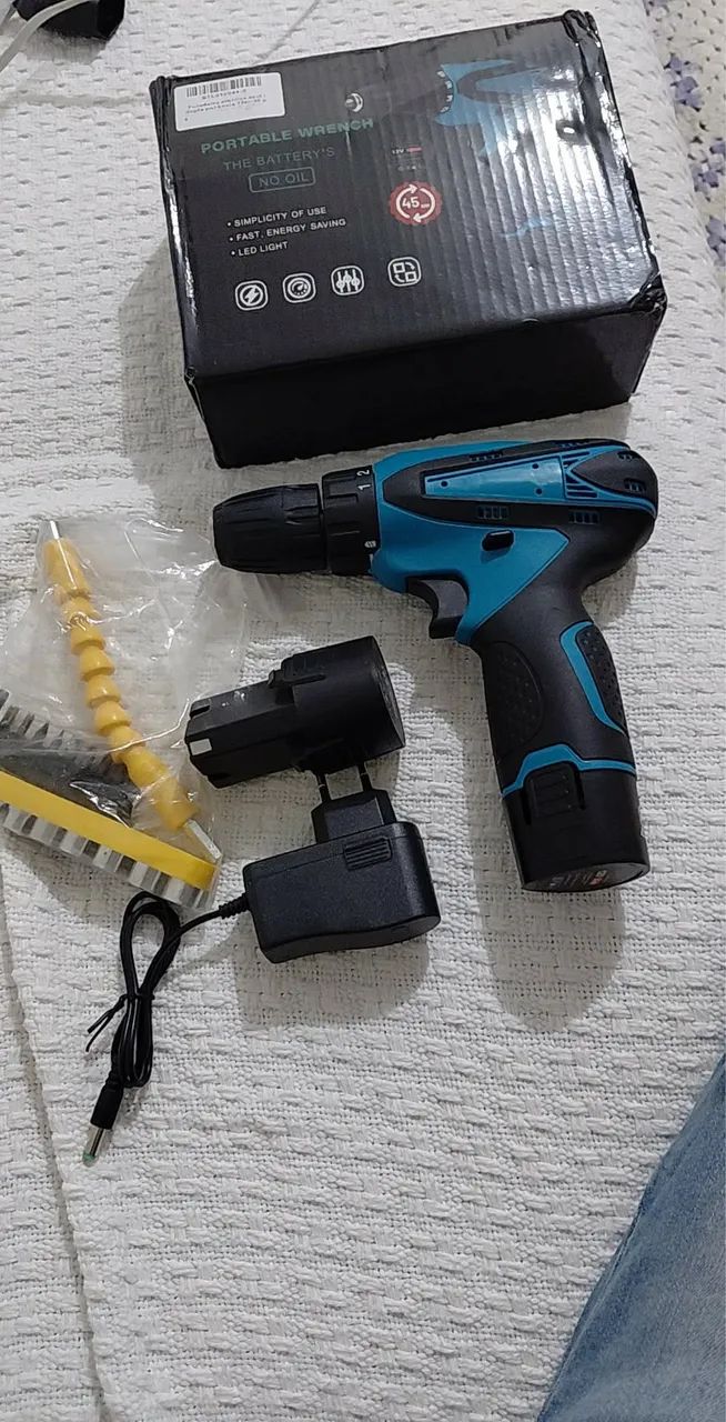 Vendo parafusadeira retira na Sapopemba zl ou rua da Mooca nova 