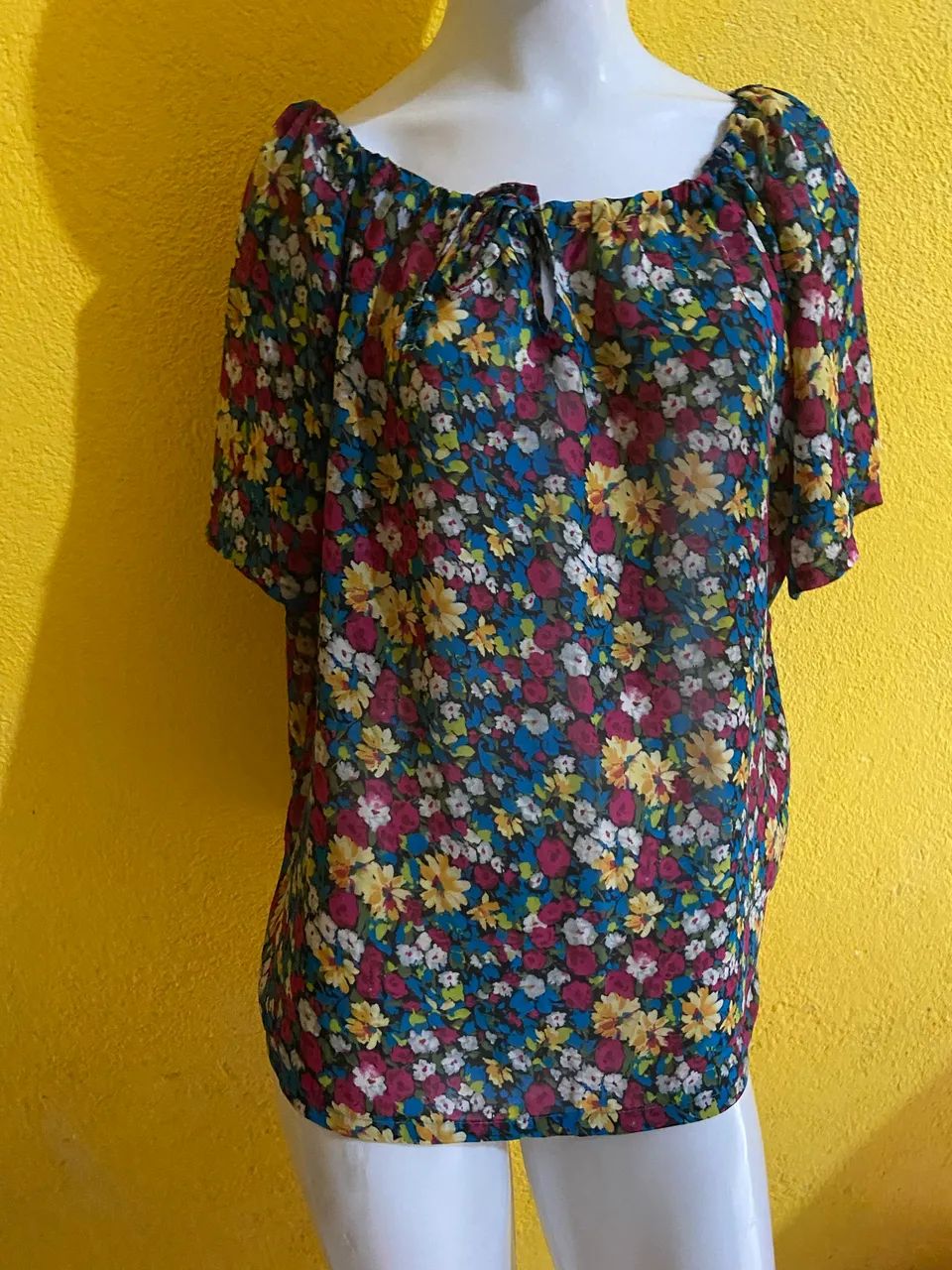 Blusa linda flores 
