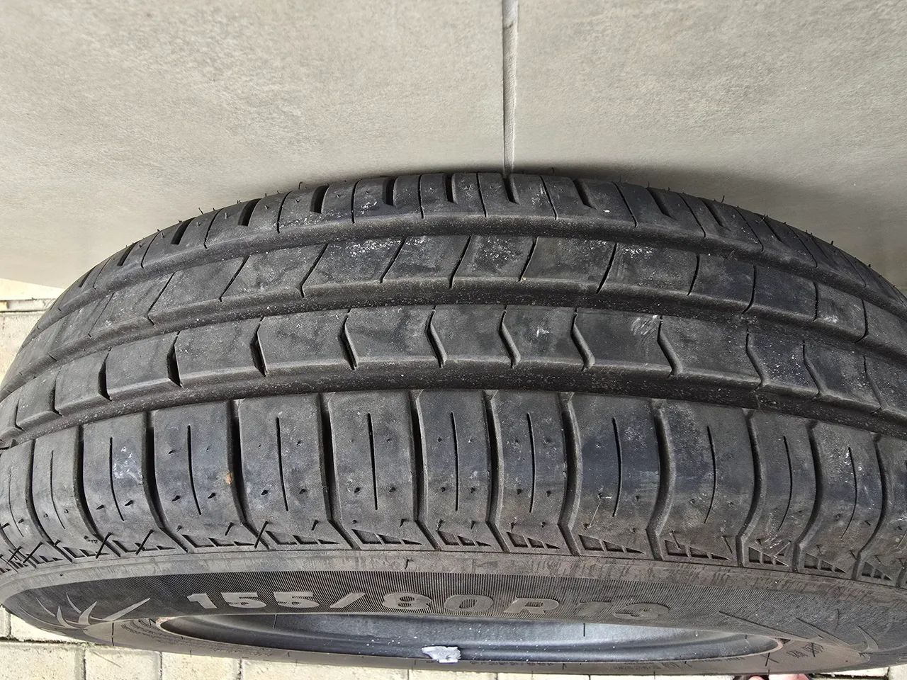 Pneu aro 13 155 80 13  - Foto 6