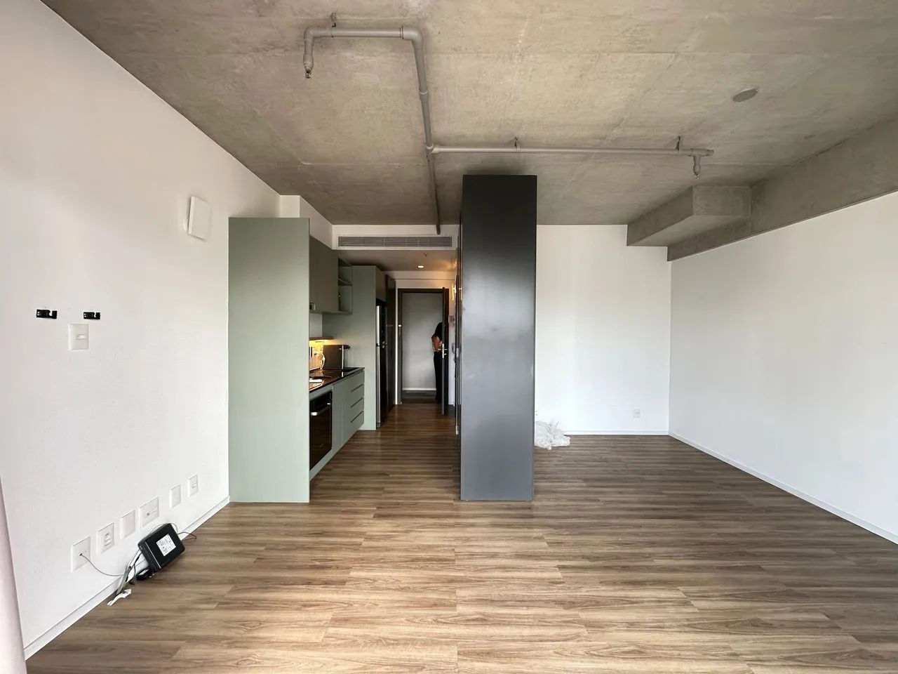 Apartamento (semi mobiliado) locação com 54m2 STUDIO em Pinheiros - São Paulo - SP - Foto 2