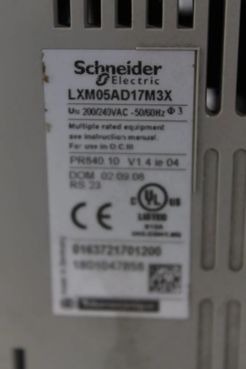 Inversor de Frequência Schneider Lexium 32 - Foto 3