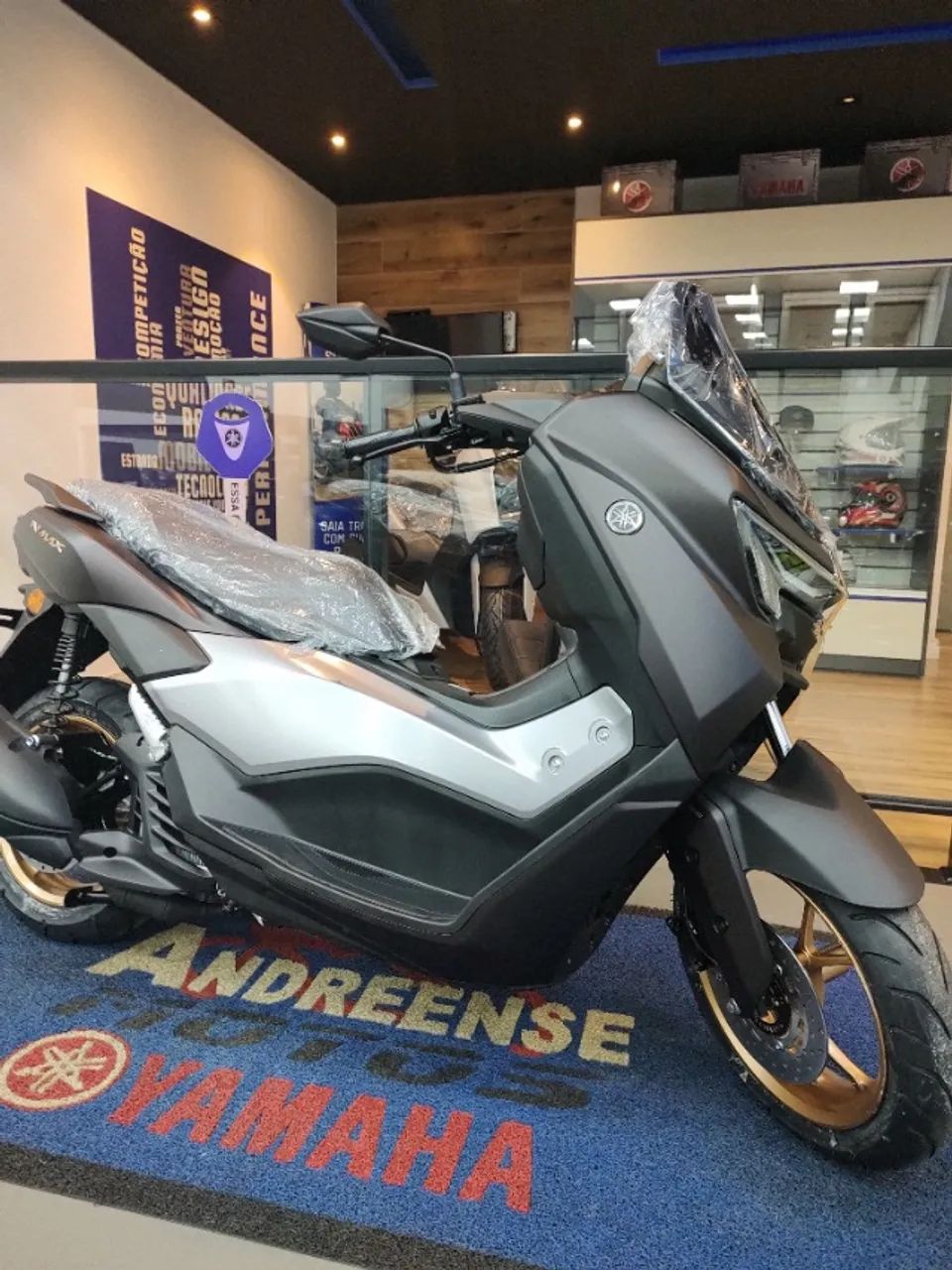 NMAX YAMAHA / MACELO  - Foto 2