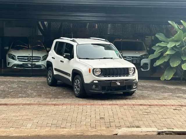 Jeep Renegade 1.8 Automático Branca 2018