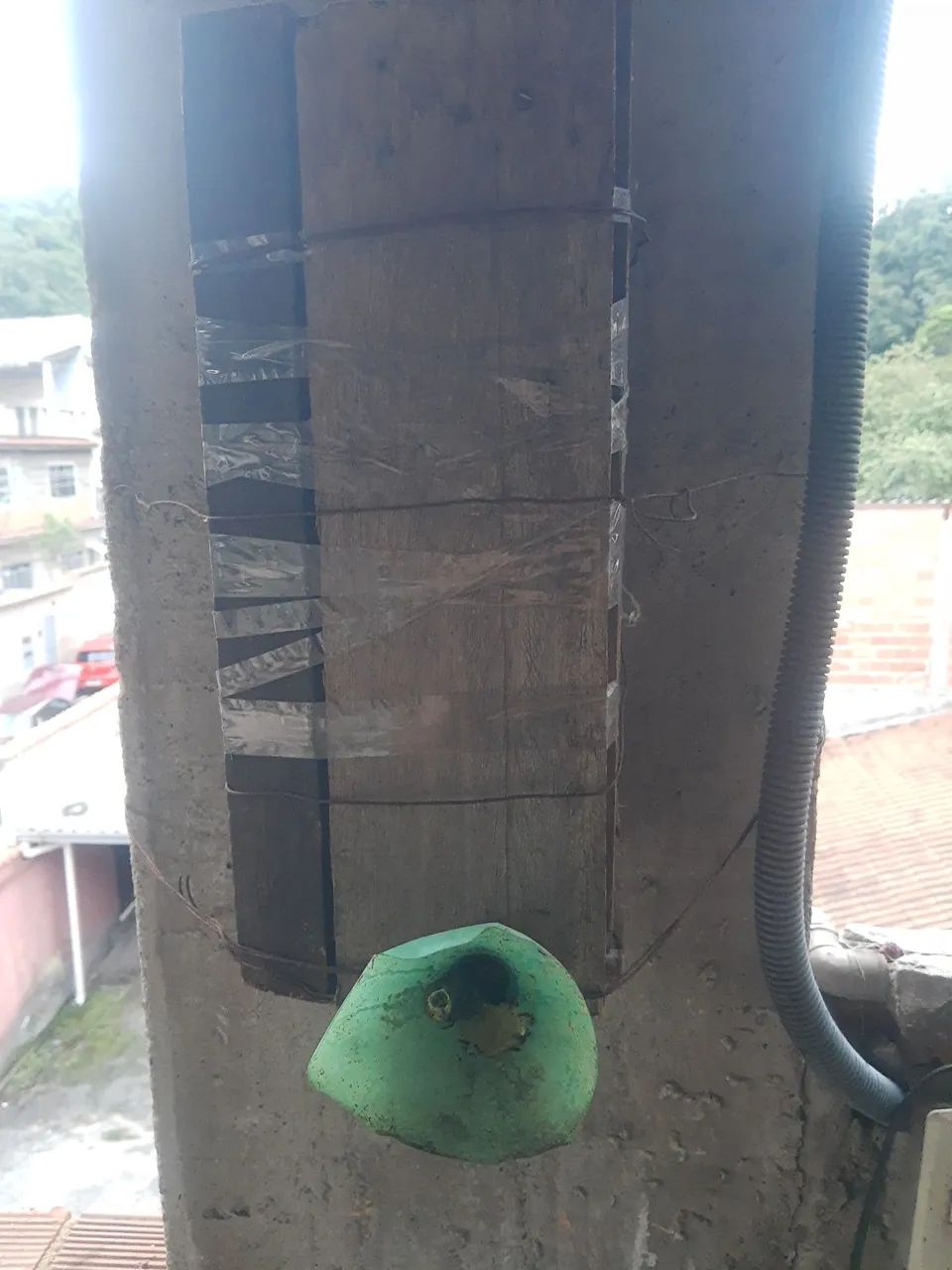 Caixa com jatai