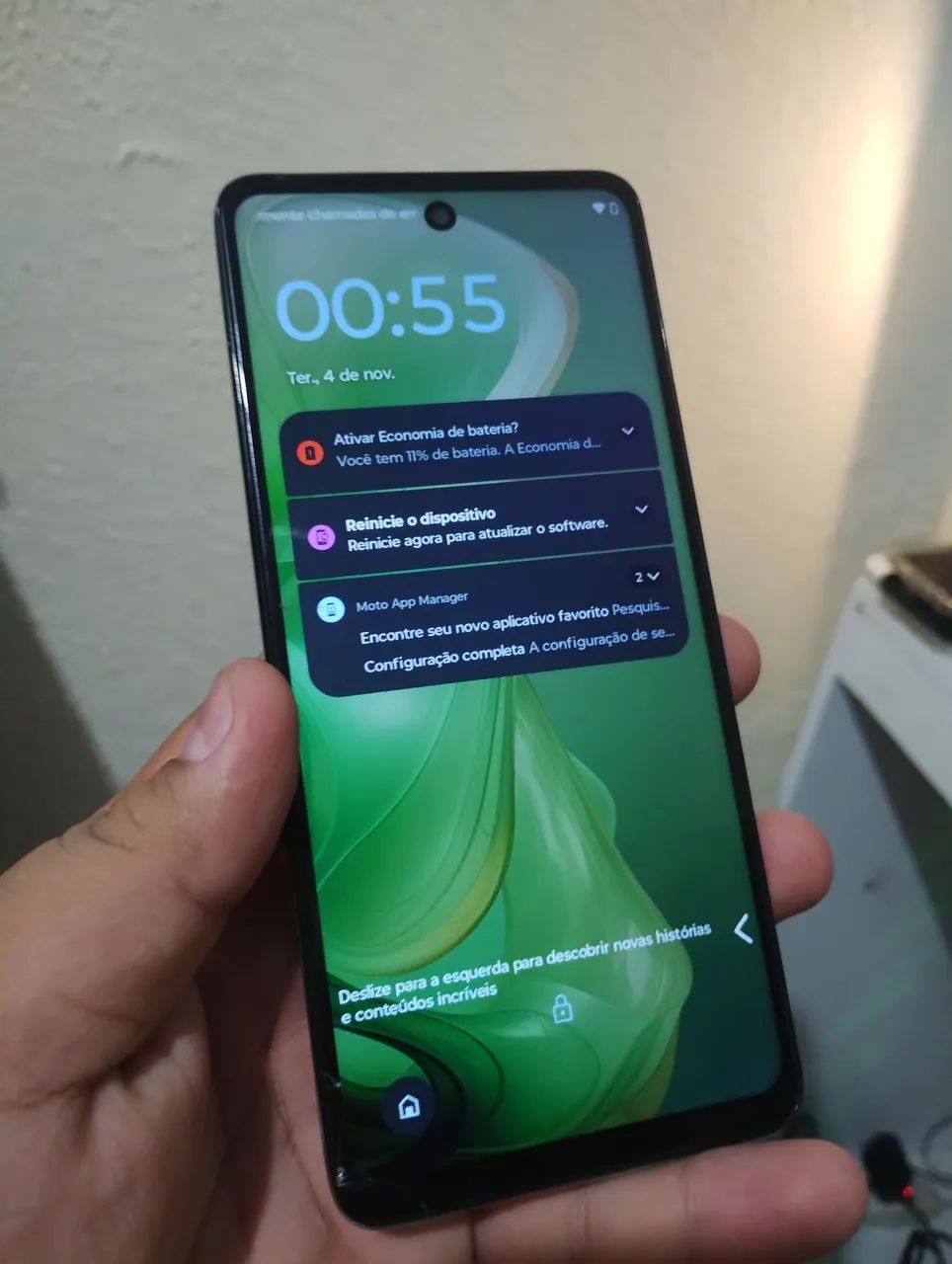 Moto G24 128gb Funcionando perfeitamente TRINCADO - Foto 2