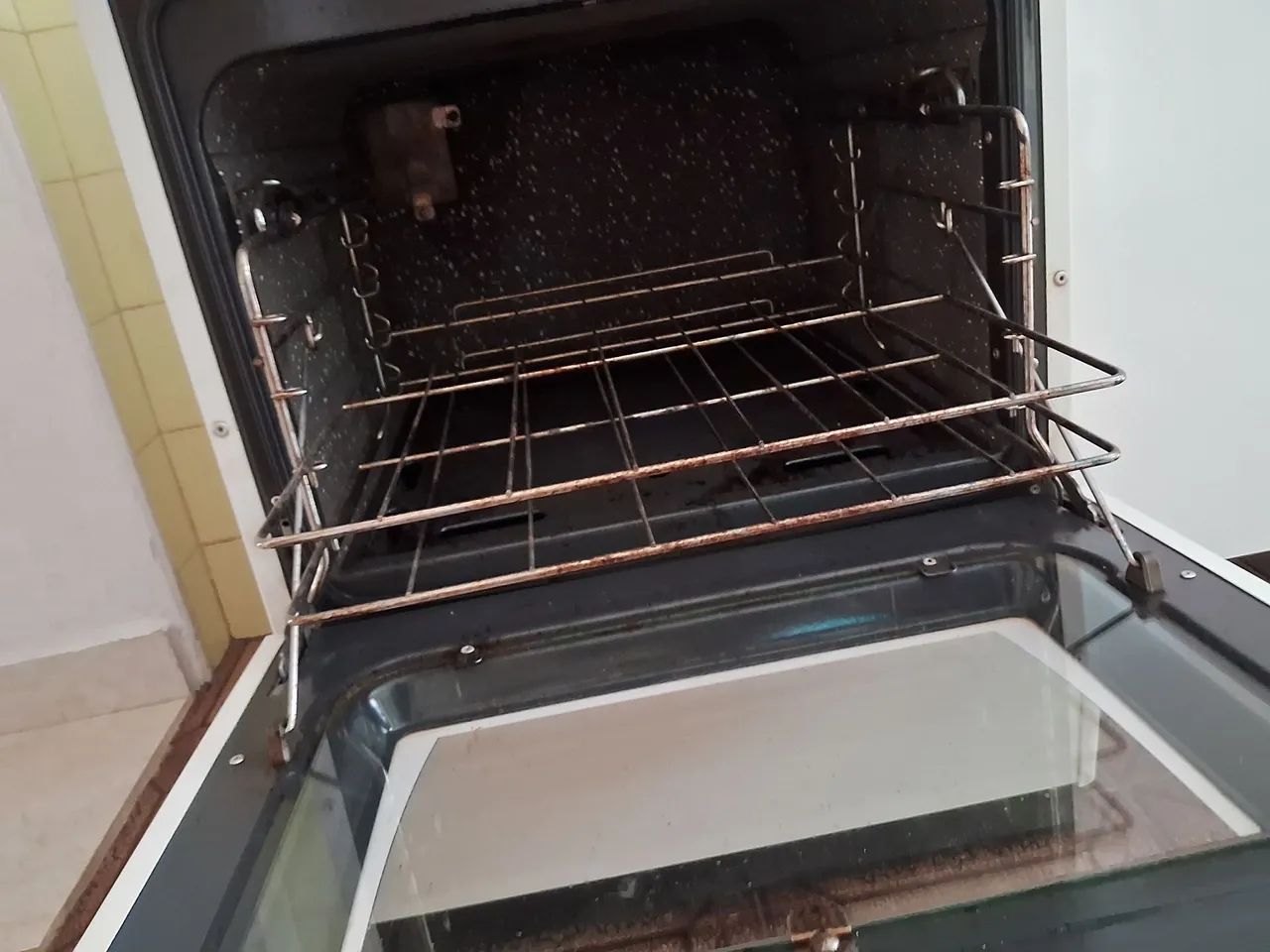 Fogão 4 Bocas com Forno - Foto 2