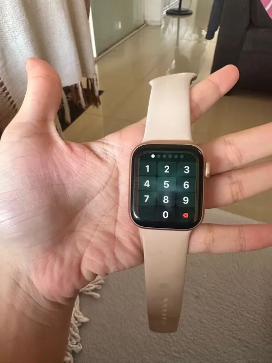 Apple Watch Series 4 - Rosê Dourado - Foto 2