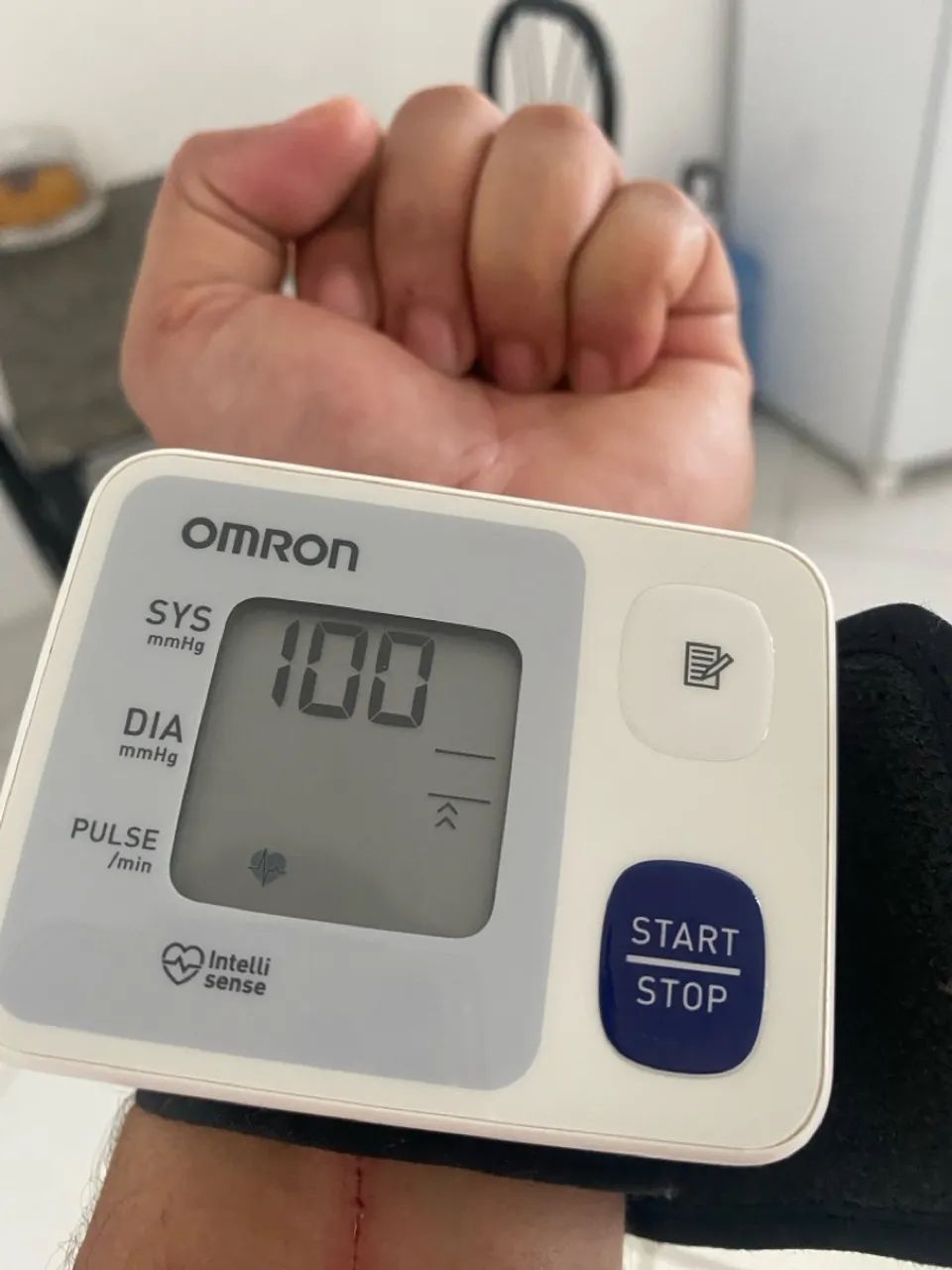 Aparelho de Medição de Pressão Omron