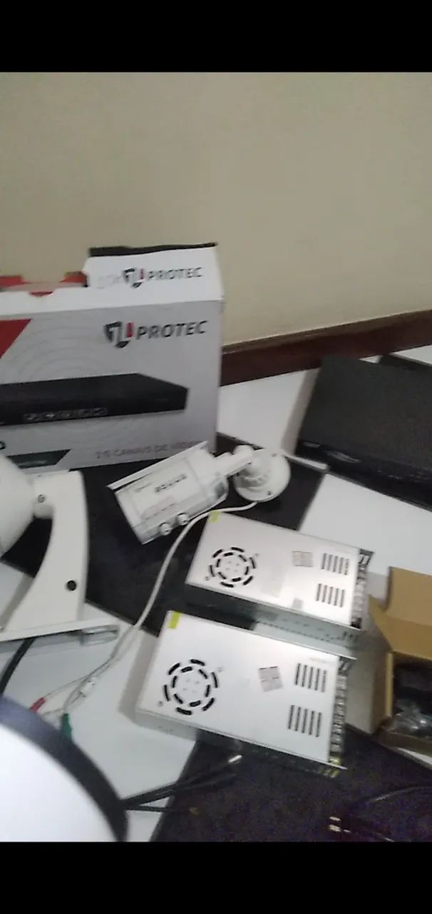 Camera Speed dome nova custa R$2900.Vendo uma usada com 2 DVRs e mais duas cameras e fonte - Foto 3