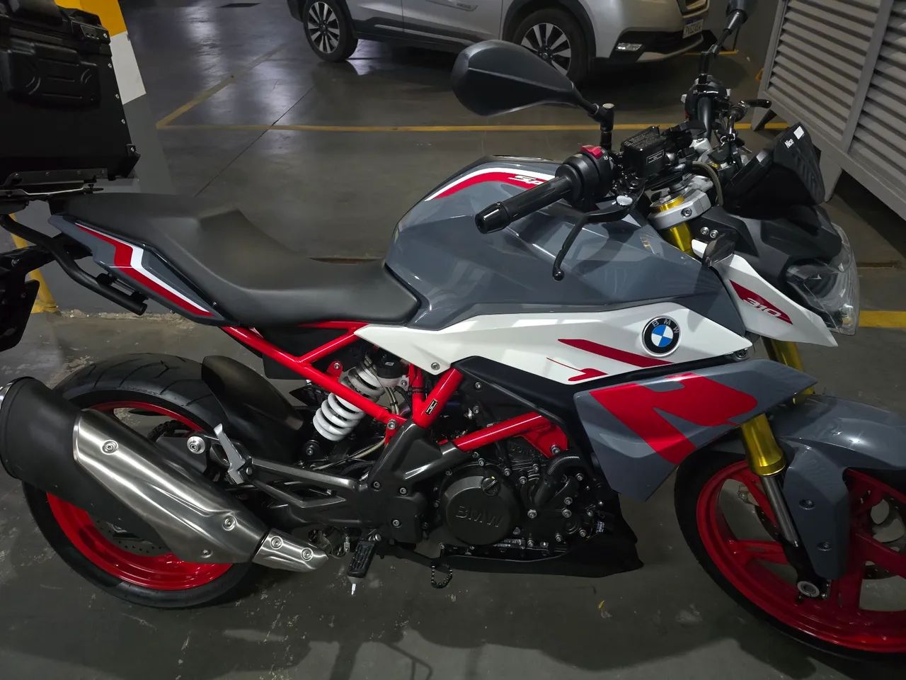 BMW G 310r  - Foto 4