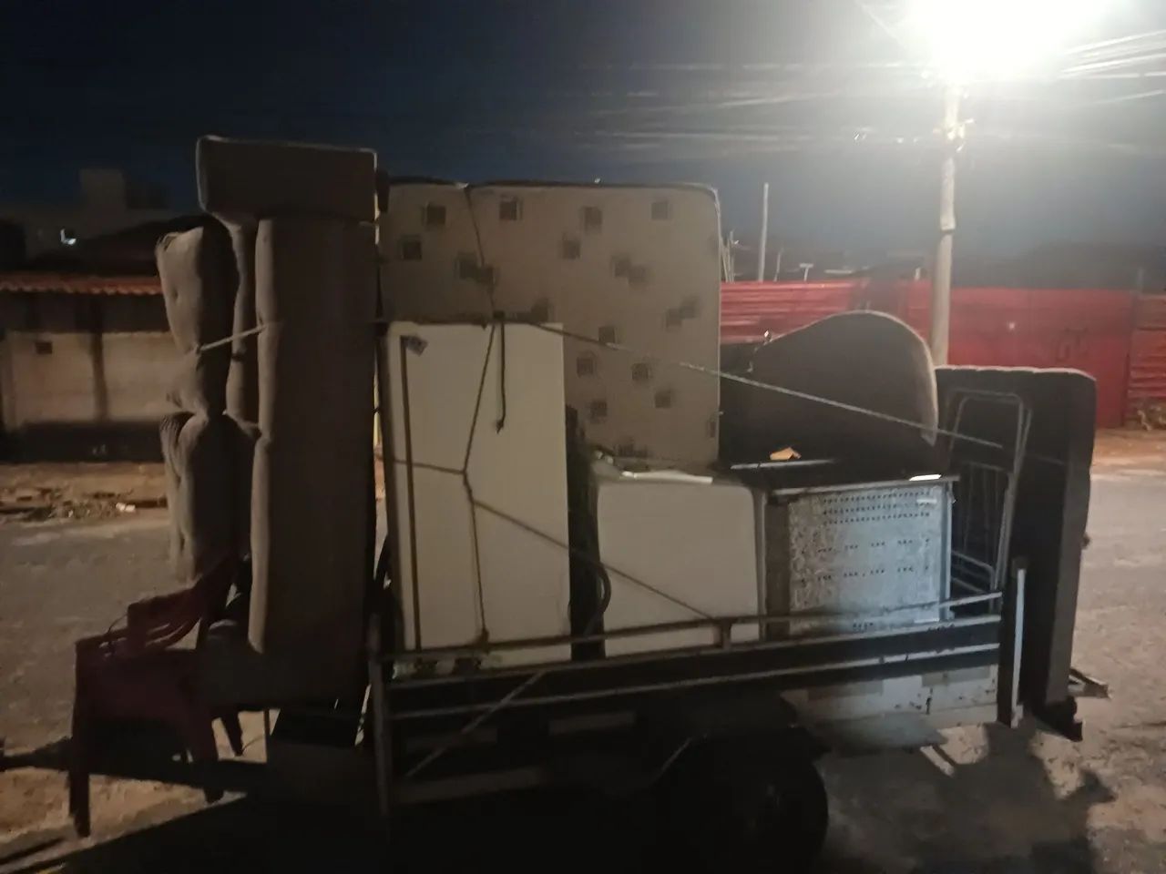 FRETE CARRETO CARRETINHA UBERLÂNDIA E REGIAO - Foto 2