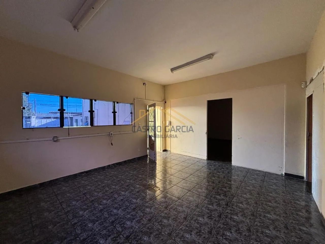 Salão para alugar em Americana, Vila São Pedro, com 300 m²