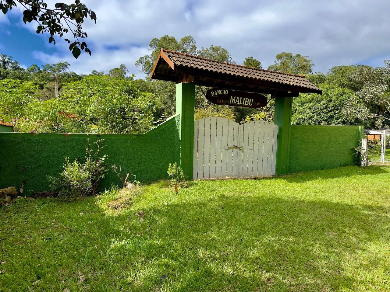 Chácara em Angatuba beira do Rio Itapetininga pomar documentada 3.578m² - Foto 2