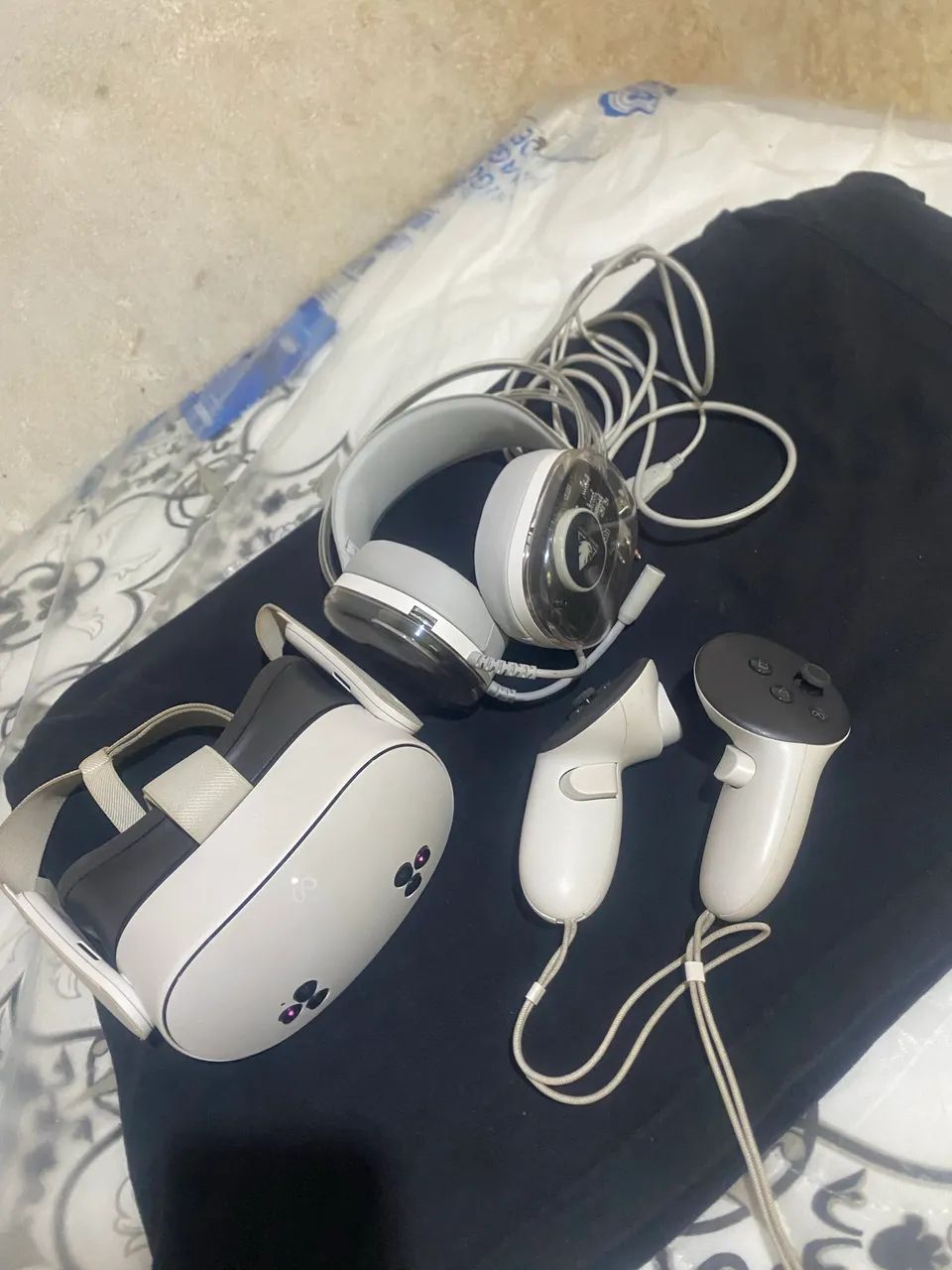 Vendo ou troco! Meta quest 3s  - Foto 2