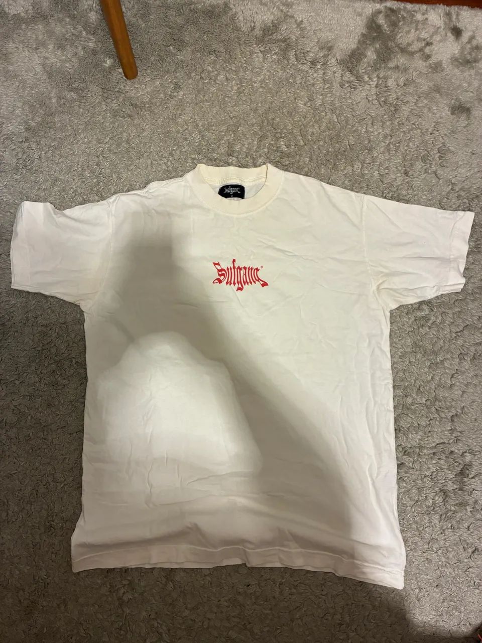 Camiseta Sufgang básica vermelha