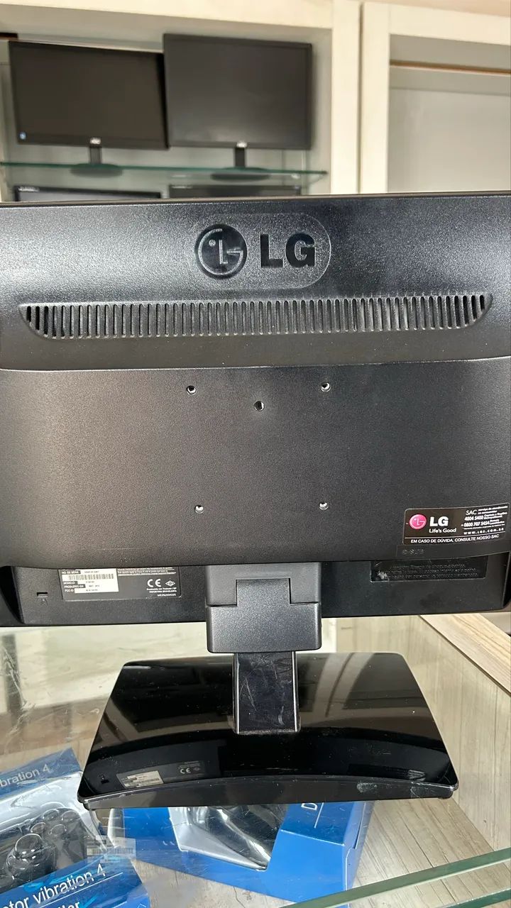 Monitor LG 18,5 polegadas widescreen  - Foto 3