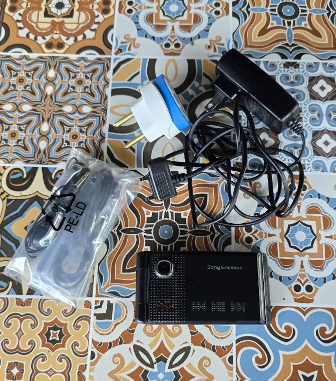 Sony Ericsson W380i Black para Colecionador