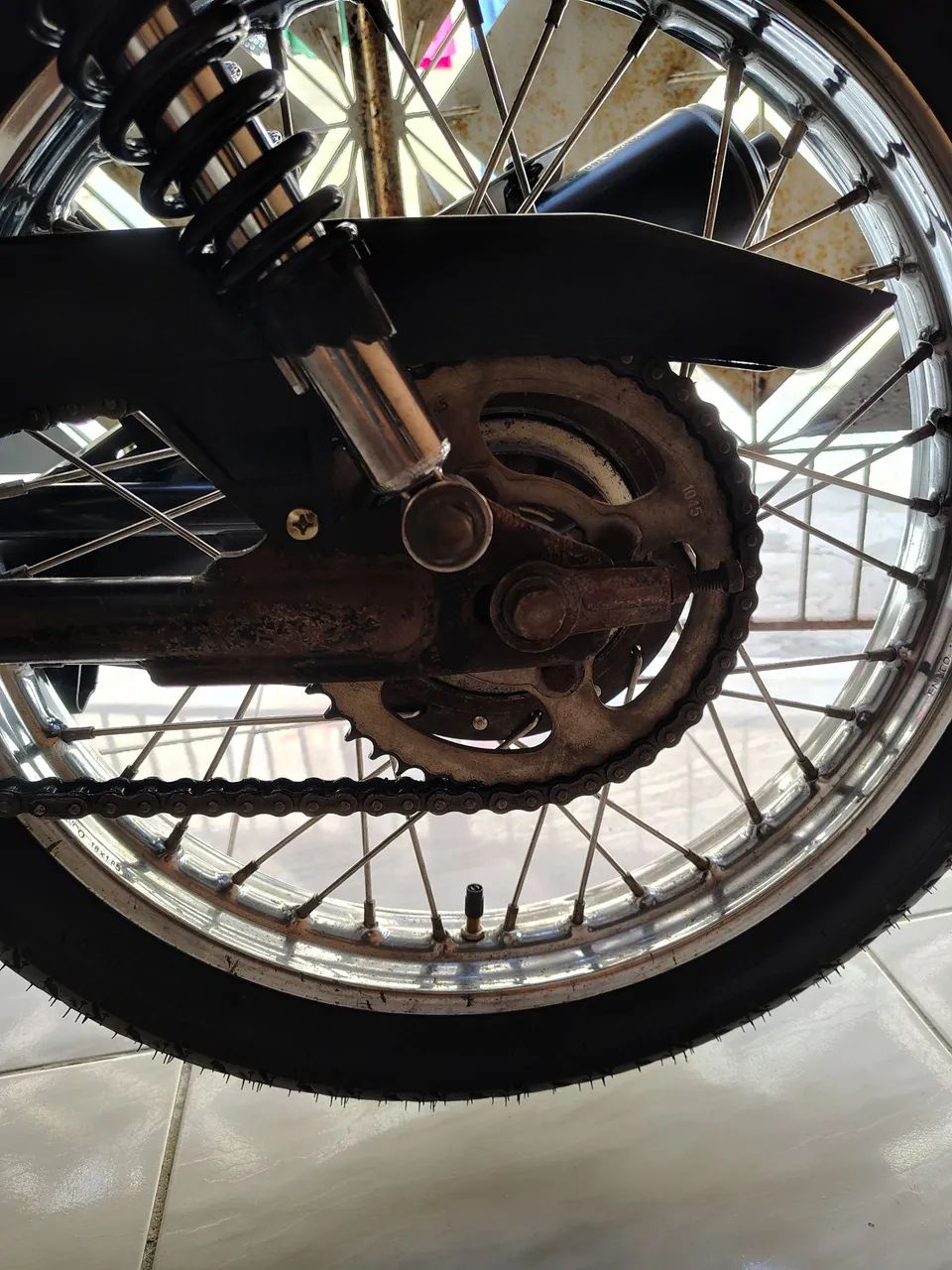 YAMAHA FACTOR 125 2011/2012 - Foto 4